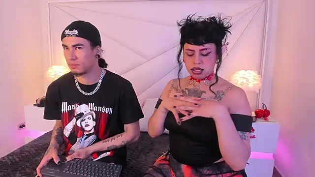 Snapshot of conjuring_ chatting on October 13, 2025, 3:06 am conjuring online show from October 13, 2025, 3:06 am