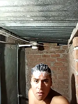 Alex321Flores online show from February 7, 2026, 1:42 am