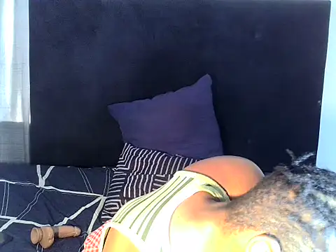 ShyHun16 online show from November 1, 2025, 3:36 pm