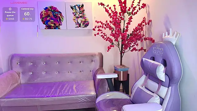 Summer miller online show from November 26, 2025, 11:44 am