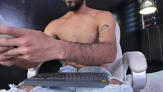 Snapshot of Lobo_sex21 chatting on November 1, 2025, 7:49 pm Lobo sex21 online show from November 1, 2025, 7:49 pm