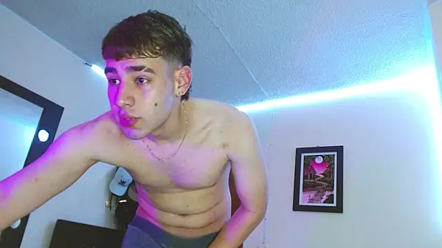 PapiNoha online show from October 6, 2025, 4:21 am