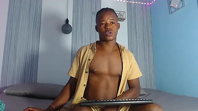 Snapshot of Dark_stallionX chatting on November 7, 2025, 6:41 pm Dark stallionX online show from November 7, 2025, 6:41 pm