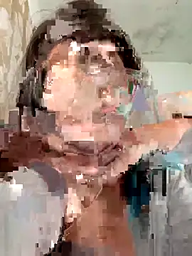 Snapshot of Memi_M chatting on October 4, 2025, 12:36 pm Memi M online show from October 4, 2025, 12:36 pm