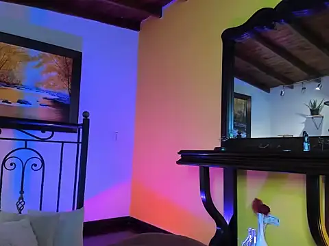 Snapshot of Zulyhenao chatting on October 6, 2025, 9:51 am Zulyhenao online show from October 6, 2025, 9:51 am