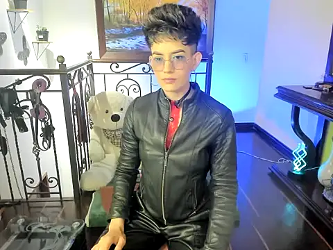 Snapshot of Zulyhenao chatting on October 14, 2025, 2:23 am Zulyhenao online show from October 14, 2025, 2:23 am