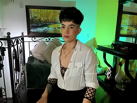 Snapshot of Zulyhenao chatting on October 19, 2025, 5:30 am Zulyhenao online show from October 19, 2025, 5:30 am