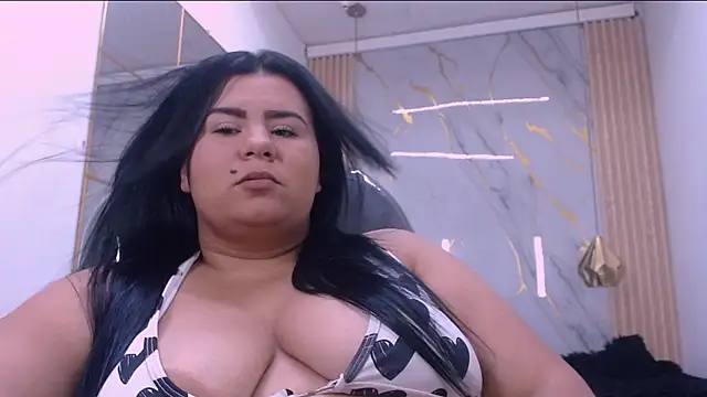 Snapshot of chuby_pau chatting on October 8, 2025, 2:42 am chuby pau online show from October 8, 2025, 2:42 am