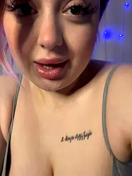 KellyMoors online show from November 24, 2025, 2:55 am