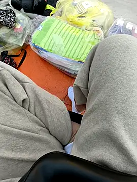 Lili 2love online show from January 13, 2026, 1:22 am