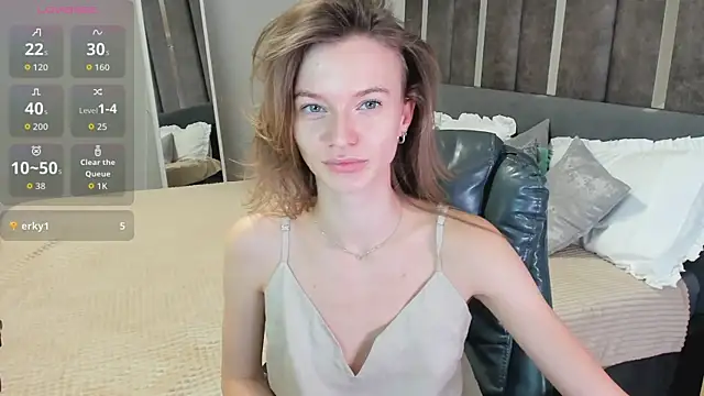 EvaToniz online show from October 20, 2025, 1:06 am