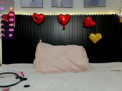 Julieta Slav3 online show from February 21, 2026, 9:27 pm