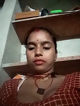 Snapshot of Cuty_kanchna chatting on November 10, 2025, 6:01 am Cuty kanchna online show from November 10, 2025, 6:01 am