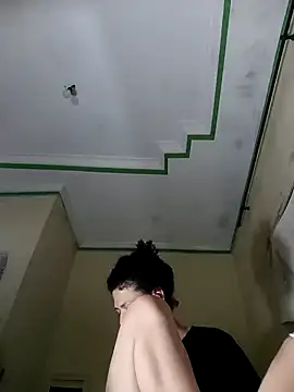 Larissinhamm online show from October 9, 2025, 7:50 am