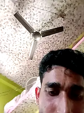 Snapshot of EmotionalOpenair55 chatting on October 22, 2025, 4:13 am EmotionalOpenair55 online show from October 22, 2025, 4:13 am