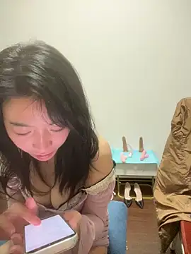 yourkeer online show from November 17, 2025, 4:13 pm