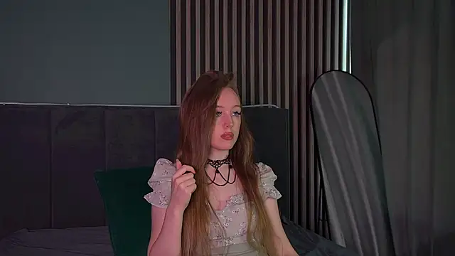 Snapshot of KathyStewart chatting on October 4, 2025, 4:32 am KathyStewart online show from October 4, 2025, 4:32 am