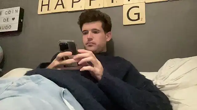 Snapshot of VersaGoo chatting on November 10, 2025, 6:18 pm VersaGoo online show from November 10, 2025, 6:18 pm