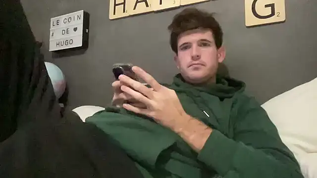 Snapshot of VersaGoo chatting on November 11, 2025, 6:19 pm VersaGoo online show from November 11, 2025, 6:19 pm