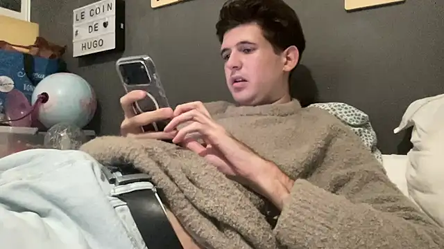 VersaGoo online show from November 17, 2025, 6:24 pm