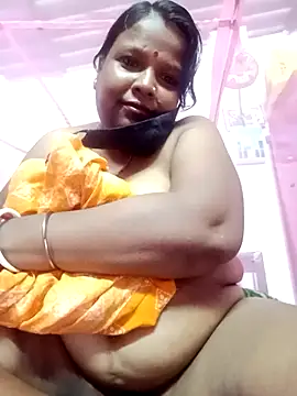 Snapshot of golugulu2024 chatting on November 20, 2025, 7:24 pm golugulu2024 online show from November 20, 2025, 7:24 pm