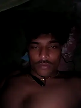 Snapshot of honestbbadboy chatting on October 17, 2025, 5:48 pm honestbbadboy online show from October 17, 2025, 5:48 pm