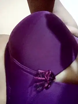 Snapshot of simu_685 chatting on October 5, 2025, 6:39 pm simu 685 online show from October 5, 2025, 6:39 pm