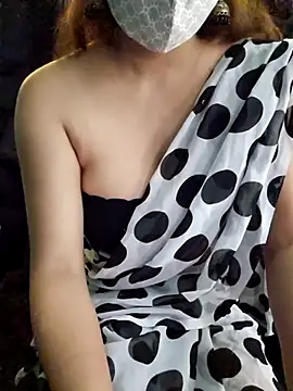 Snapshot of mohini_sen chatting on October 11, 2025, 3:10 pm mohini sen online show from October 11, 2025, 3:10 pm