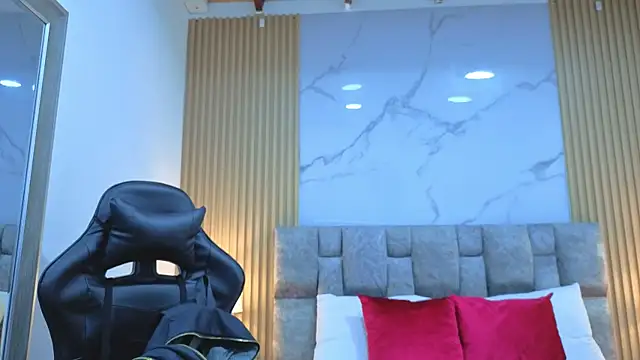 angel  kiss online show from February 18, 2026, 11:39 am