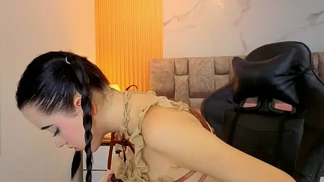 angel  kiss online show from April 9, 2026, 11:26 am