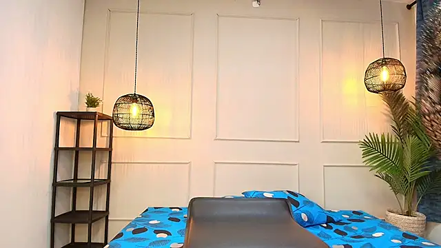 Snapshot of Nikki_Vesper chatting on October 30, 2025, 12:06 pm Nikki Vesper online show from October 30, 2025, 12:06 pm