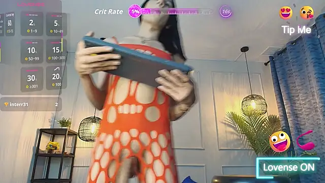 Nikki Vesper online show from May 13, 2026, 3:37 am