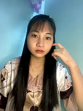 Snapshot of banlinh004 chatting on October 2, 2025, 2:57 pm banlinh004 online show from October 2, 2025, 2:57 pm