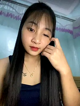 banlinh004 online show from October 10, 2025, 2:27 pm