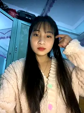 banlinh004 online show from December 5, 2025, 1:20 pm