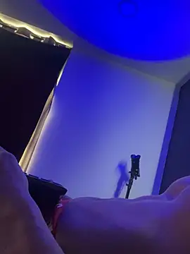 Dammianmiller online show from February 16, 2026, 6:48 pm