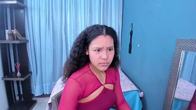 Snapshot of AriaVega chatting on October 8, 2025, 12:36 pm AriaVega online show from October 8, 2025, 12:36 pm