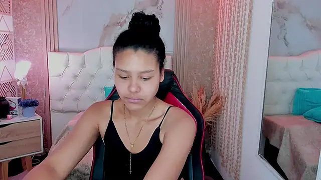 AriaVega online show from March 14, 2026, 11:37 am