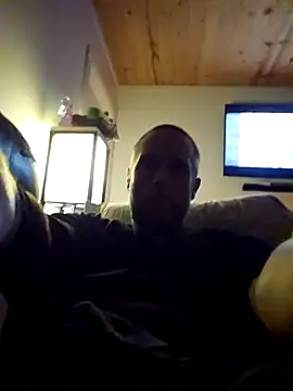 mcxxx87 online show from October 16, 2025, 3:29 am