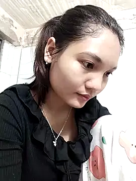 Mit-thi123 online show from November 9, 2025, 4:27 pm