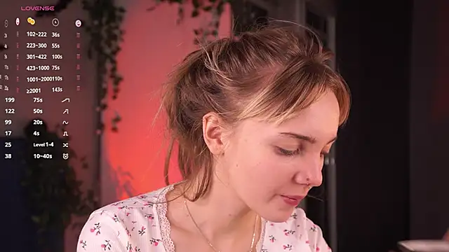 Snapshot of CelestaDicorcia chatting on November 9, 2025, 9:35 pm CelestaDicorcia online show from November 9, 2025, 9:35 pm