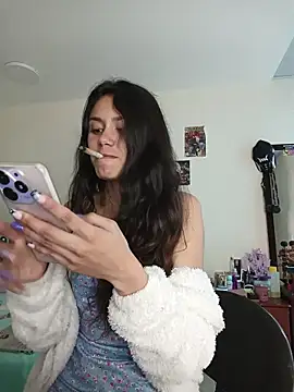 caramel doll   online show from October 29, 2025, 2:52 pm