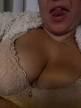 Daiana Andra online show from November 4, 2025, 3:49 am