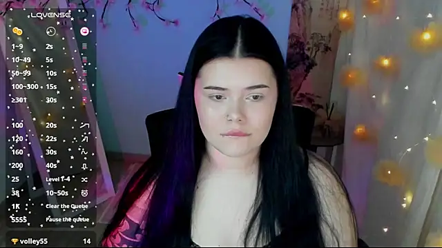 Mona Esty online show from August 8, 2026, 6:37 am