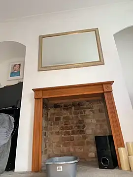 Snapshot of MimiMaee chatting on November 4, 2025, 12:26 pm MimiMaee online show from November 4, 2025, 12:26 pm