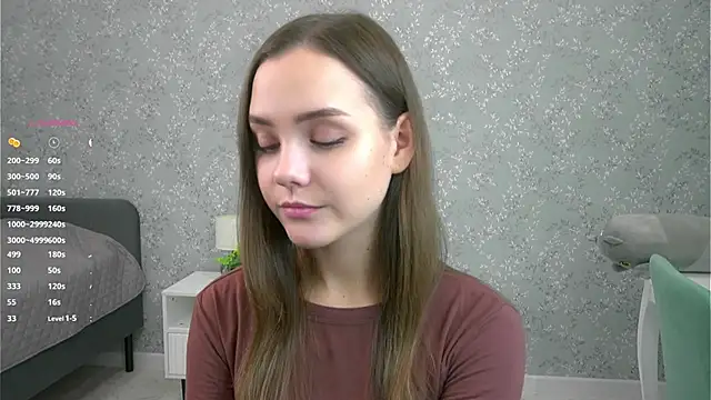 SweetSaraPie online show from October 29, 2025, 7:04 pm