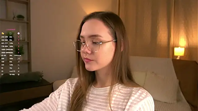 SweetSaraPie online show from February 26, 2026, 5:56 pm