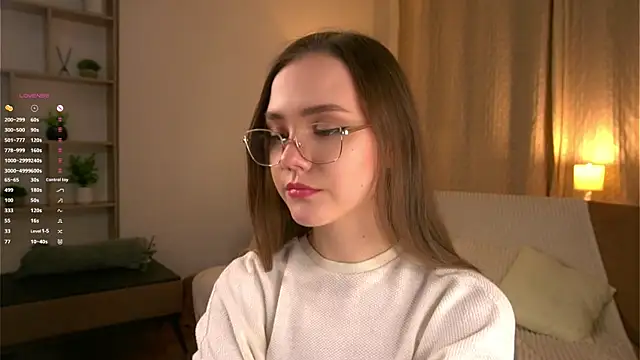 SweetSaraPie online show from March 25, 2026, 6:03 pm