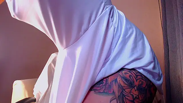 Snapshot of Fairy_elya_hot chatting on October 16, 2025, 9:38 pm Fairy elya hot online show from October 16, 2025, 9:38 pm