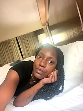 Giselledabodyyy online show from November 7, 2025, 5:07 am